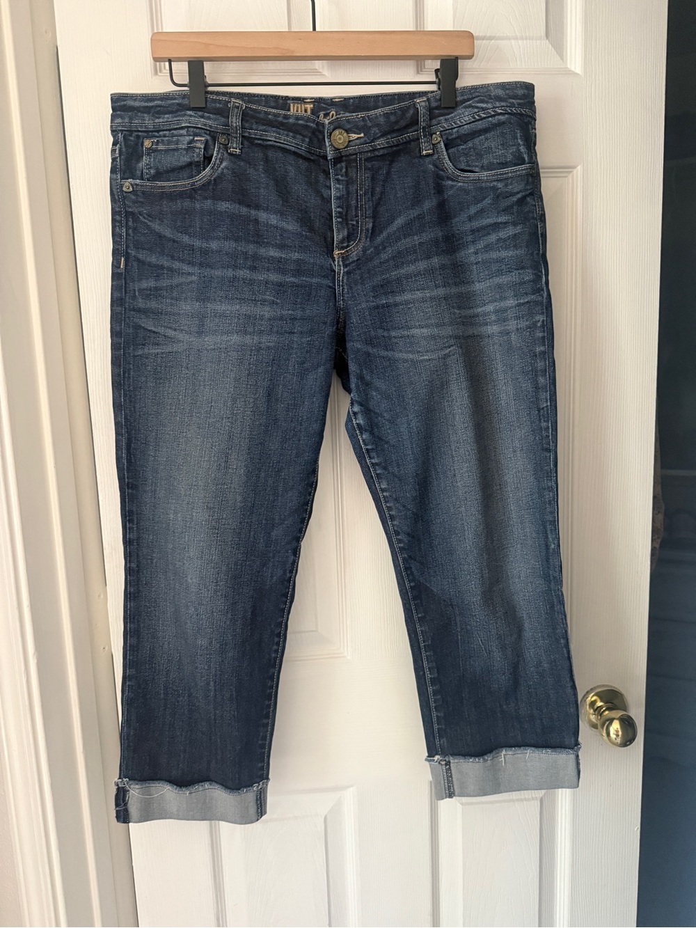 KUT from the Kloth Cuffed Cropped Jeans Dark Wash size 14